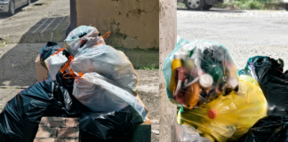 BASURA SE ACUMULA Y PACIENCIA SE AGOTA EN CAÑETE