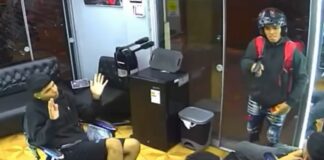 ▶️ ¡CAYÓ EN MINUTOS! ATRACO A BARBERÍA EN ATE
